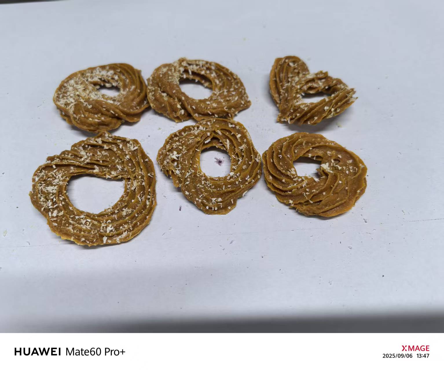 Pure Carrot Shredded Coconut Yolk Cookie 