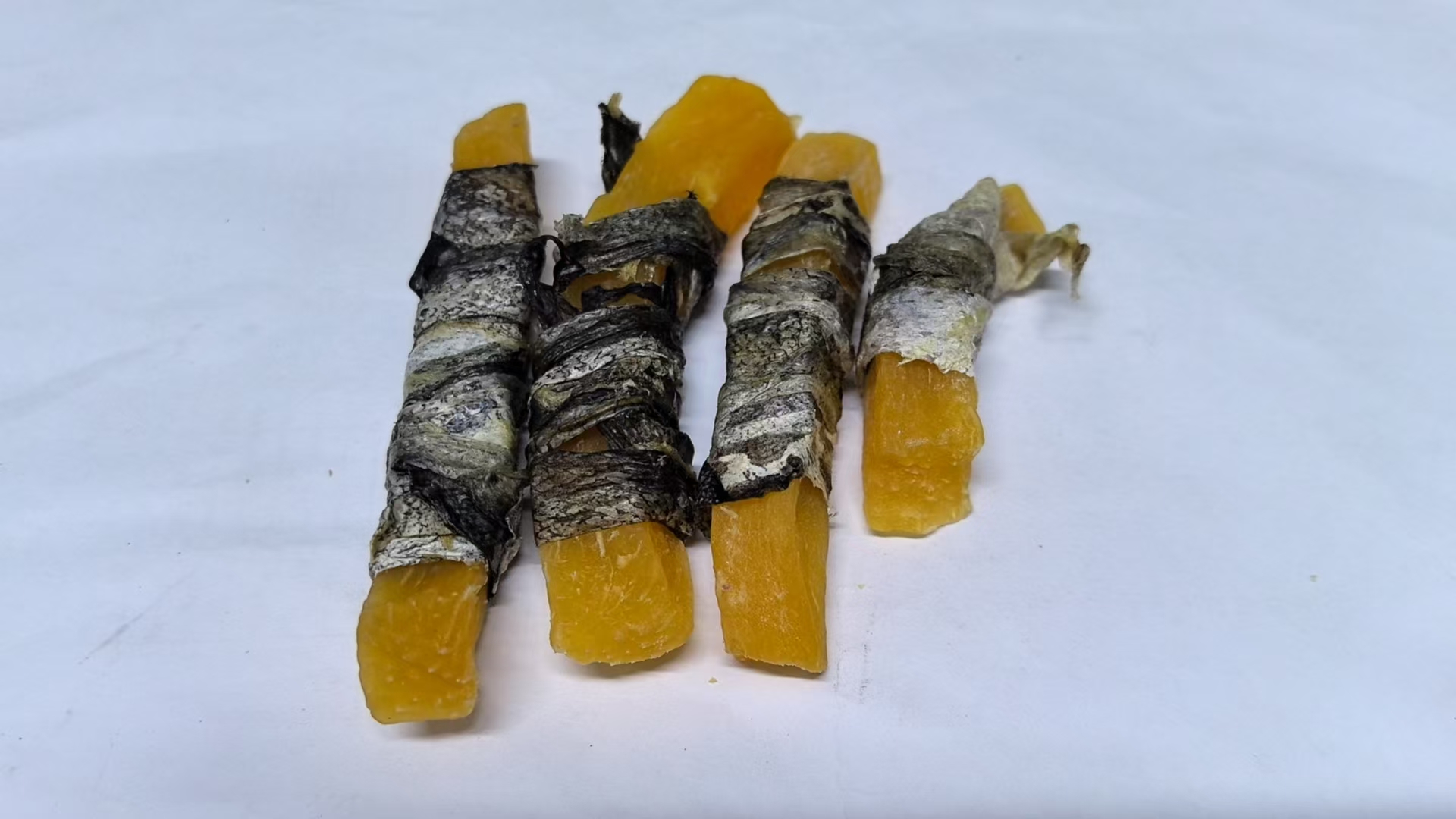 Sweet Potato Stick with Fish Skin
