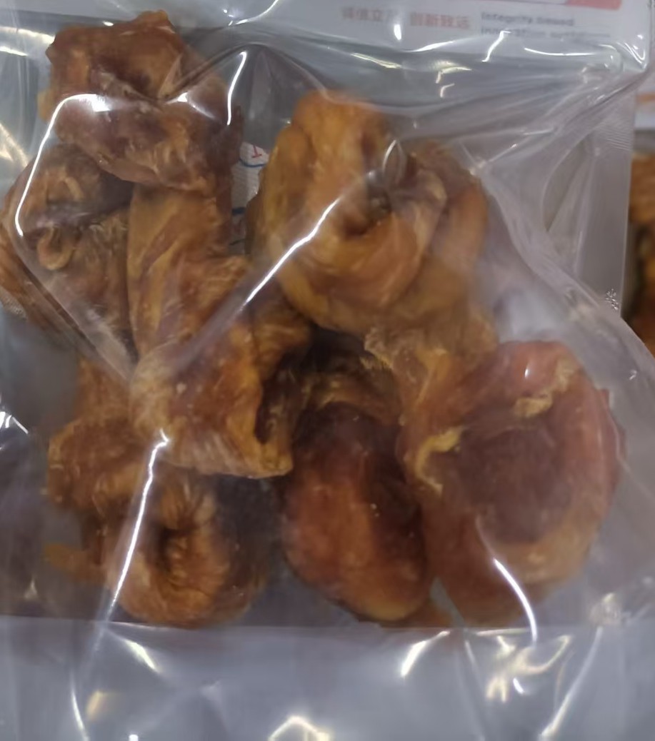 Knoted Rawhide Bone with Chicken  